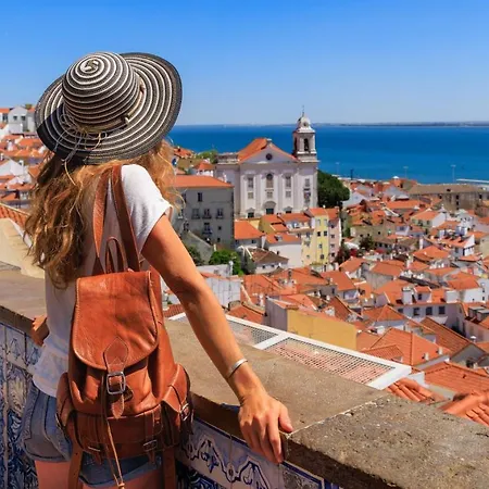 Totally Tour Portugal Lda * Lissabon